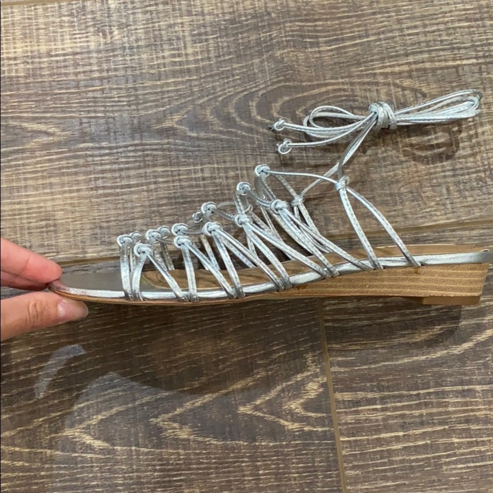 Tahari TA-Caper Wedge Sandal